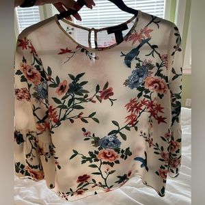 Women’s Blouse in size 12